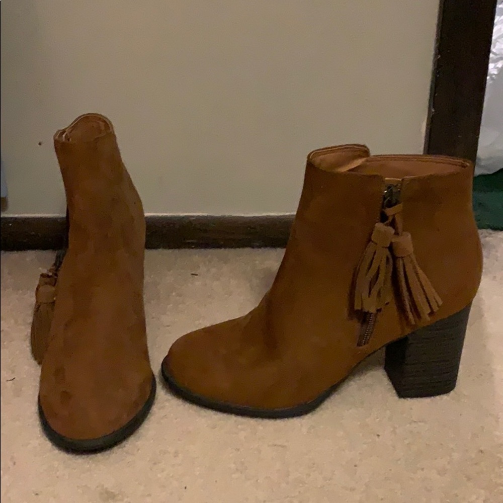 Ankle booties